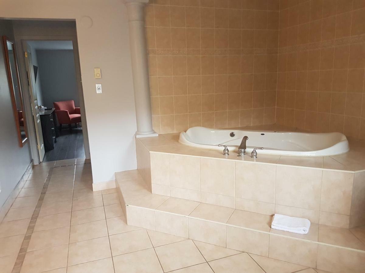 Hotel 7 Nights 2*